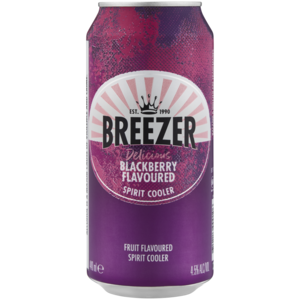 BACARDÍ Breezer Blackberry Flavour Spirit Cooler Can 440ml