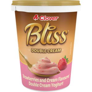 Clover Bliss Strawberries & Cream Double Cream Yoghurt 500g